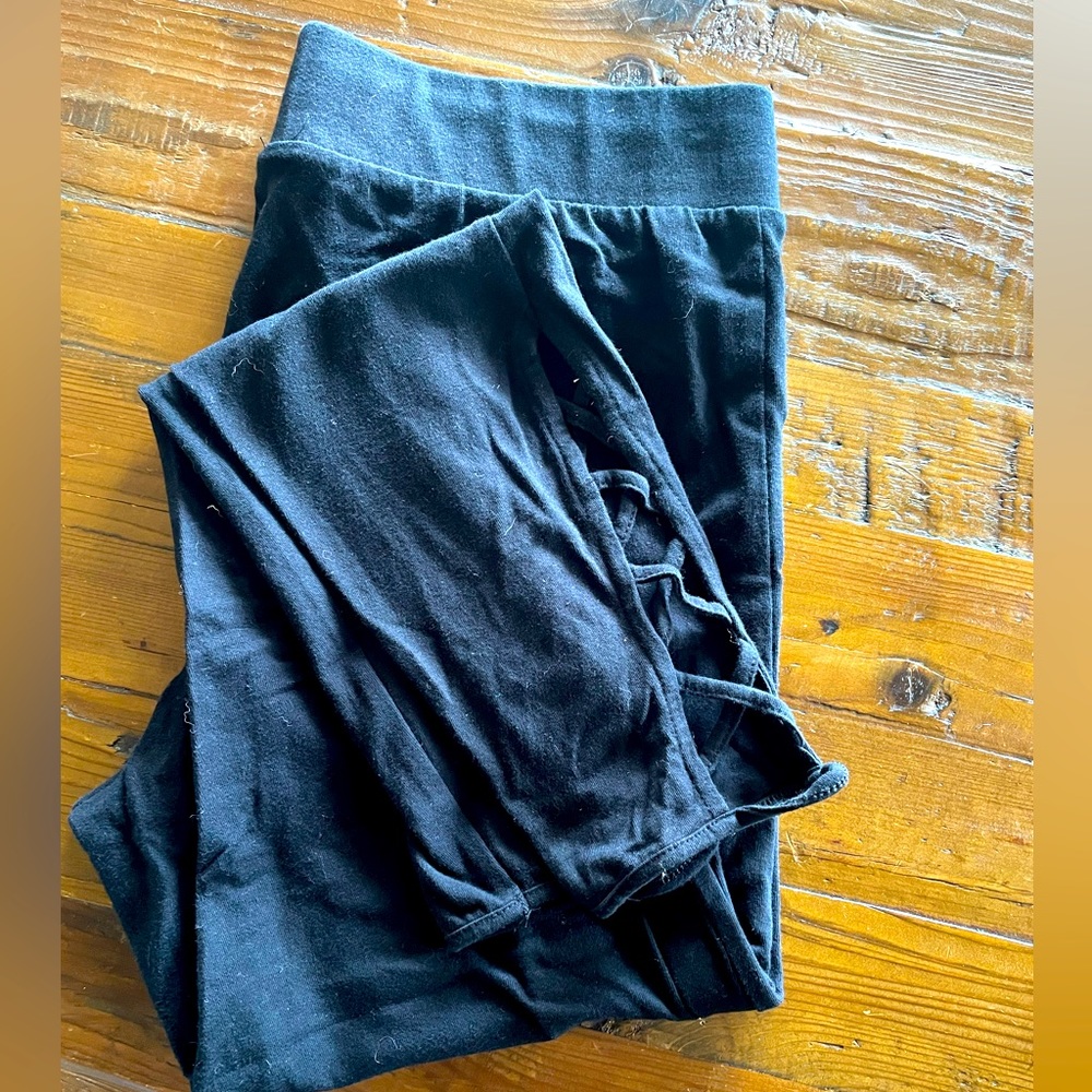 Black Old Navy leggings